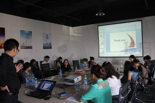 第四期《從課堂走向?qū)崙?zhàn) 如何向網(wǎng)站要利潤》培訓(xùn)ppt演講結(jié)束