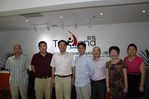 虹口區(qū)科委劉書記到訪珍島營銷