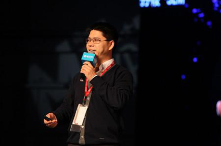 關(guān)注數(shù)據(jù)的相關(guān)關(guān)系，而非因果關(guān)系